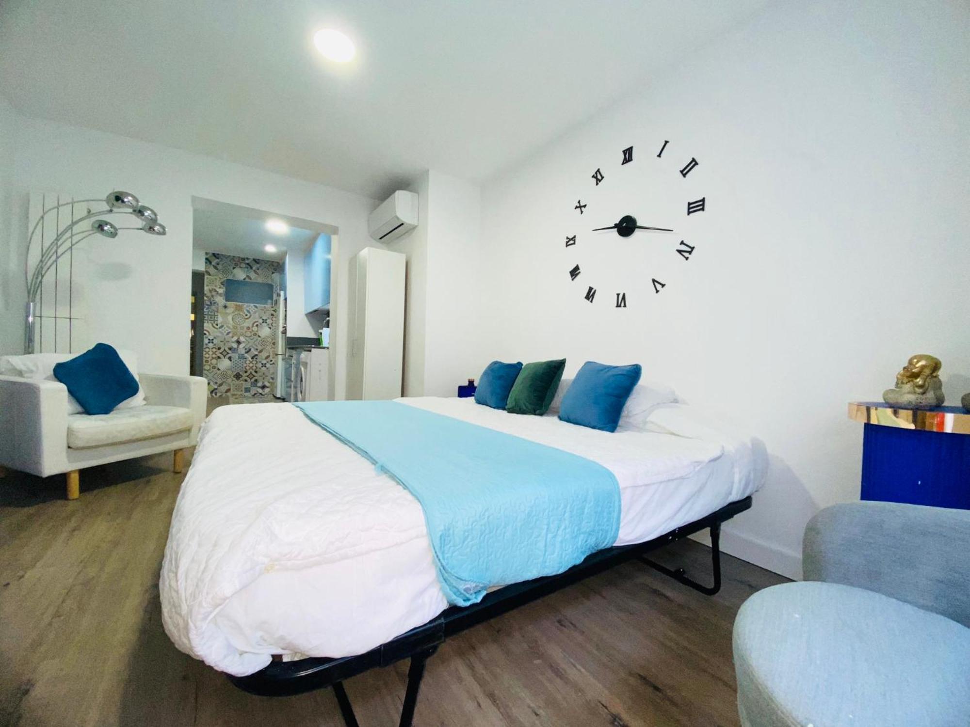 Apartamento Delux Ll Мадрид Екстериор снимка
