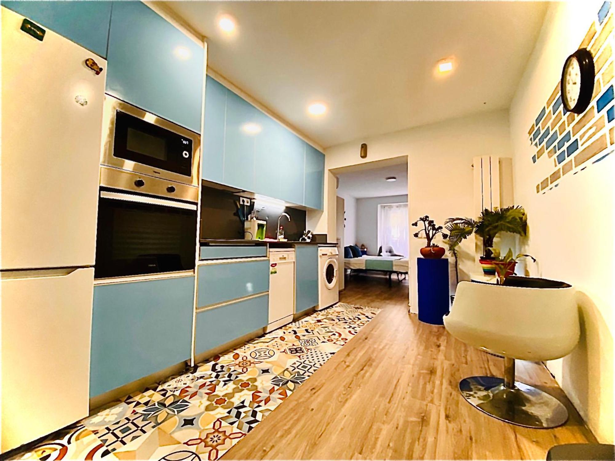 Apartamento Delux Ll Мадрид Екстериор снимка
